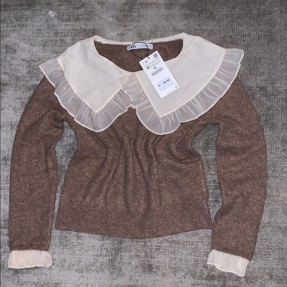 Zara Sweaters - Gorgeous Zara cardigan sweater! Perfect for you!